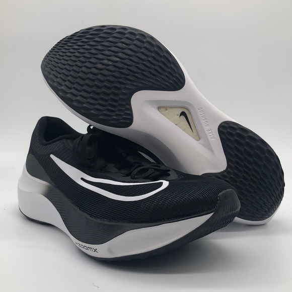 Mens Nike Zoom Fly 5 Black White Running Jogging Shoes  display picture 2